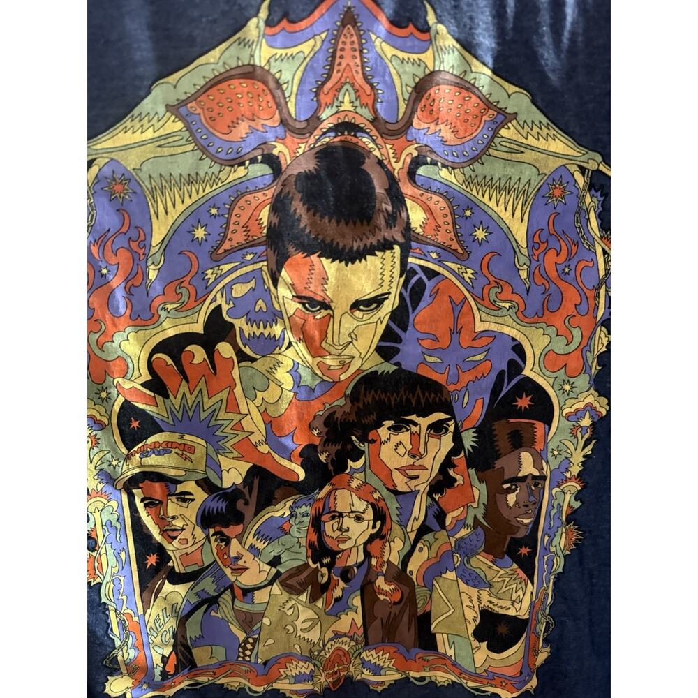 Stranger Things Tee Shirt Men's XL Navy Cotton Short Sleeve Crew Neck Pullover - Picture 8 of 8
